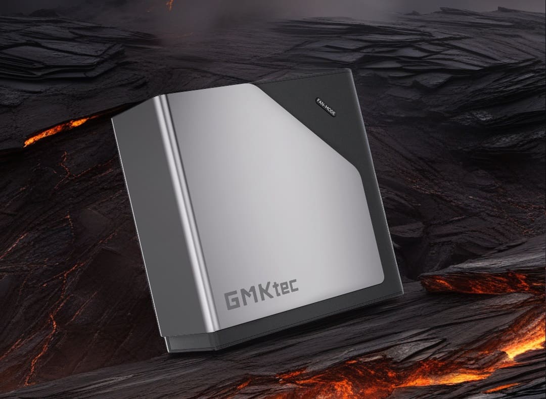 GMK K12 mini PC con AMD Ryzen 7, OCuLink y almacenamiento masivo